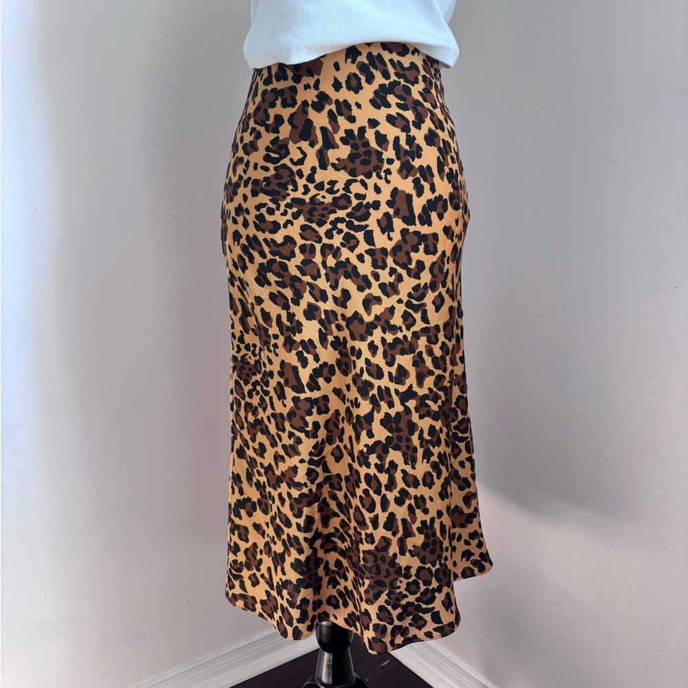 Aritzia Babaton Animal Leopard Print Midi Satin Skirt Size 0